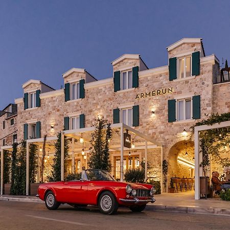Armerun Heritage Hotel & Residences シベニク エクステリア 写真