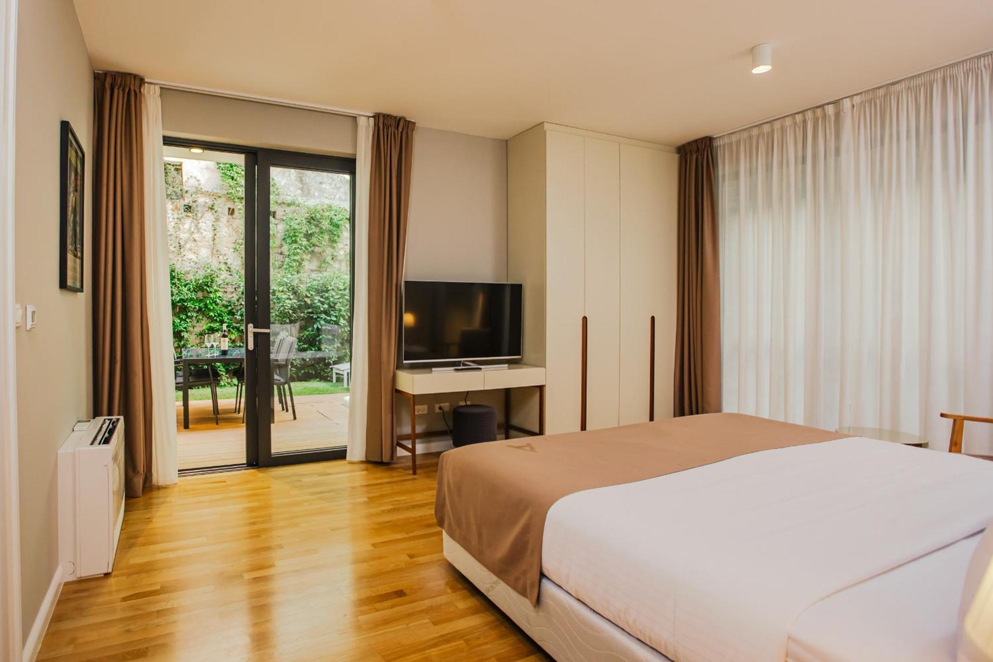 Armerun Heritage Hotel & Residences シベニク 部屋 写真