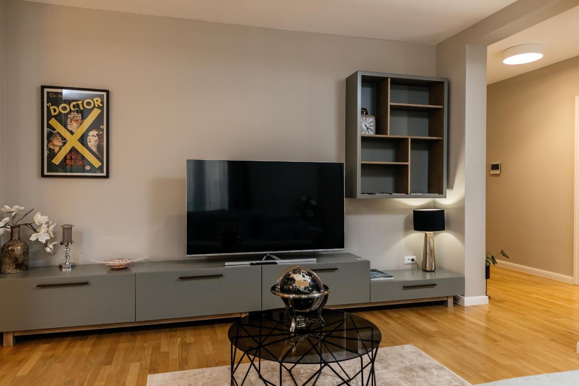 Armerun Heritage Hotel & Residences シベニク 部屋 写真