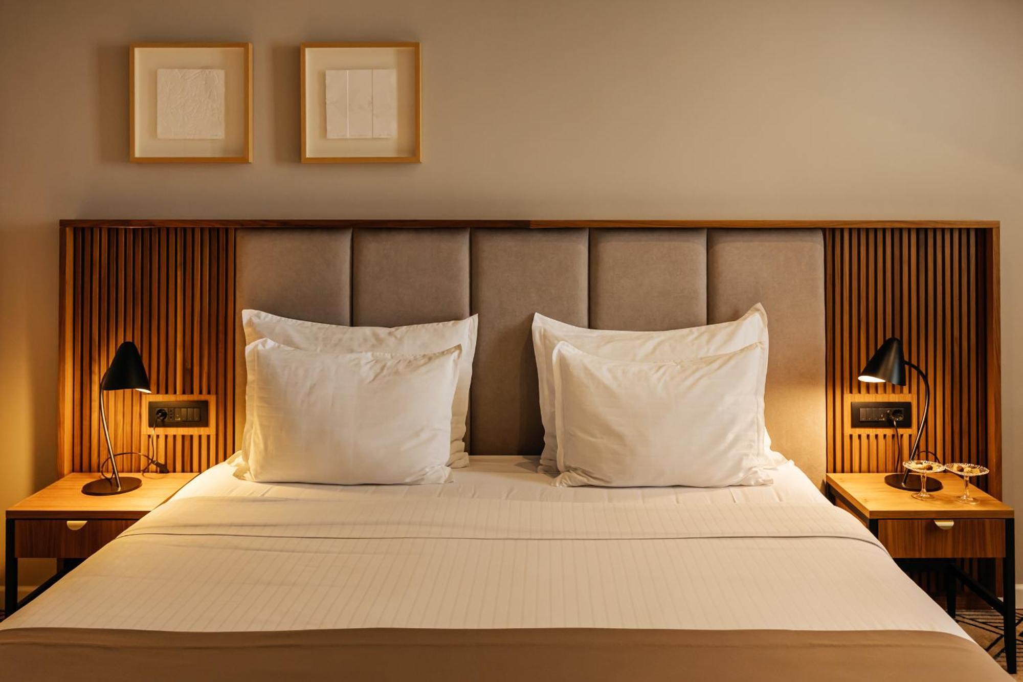 Armerun Heritage Hotel & Residences シベニク 部屋 写真
