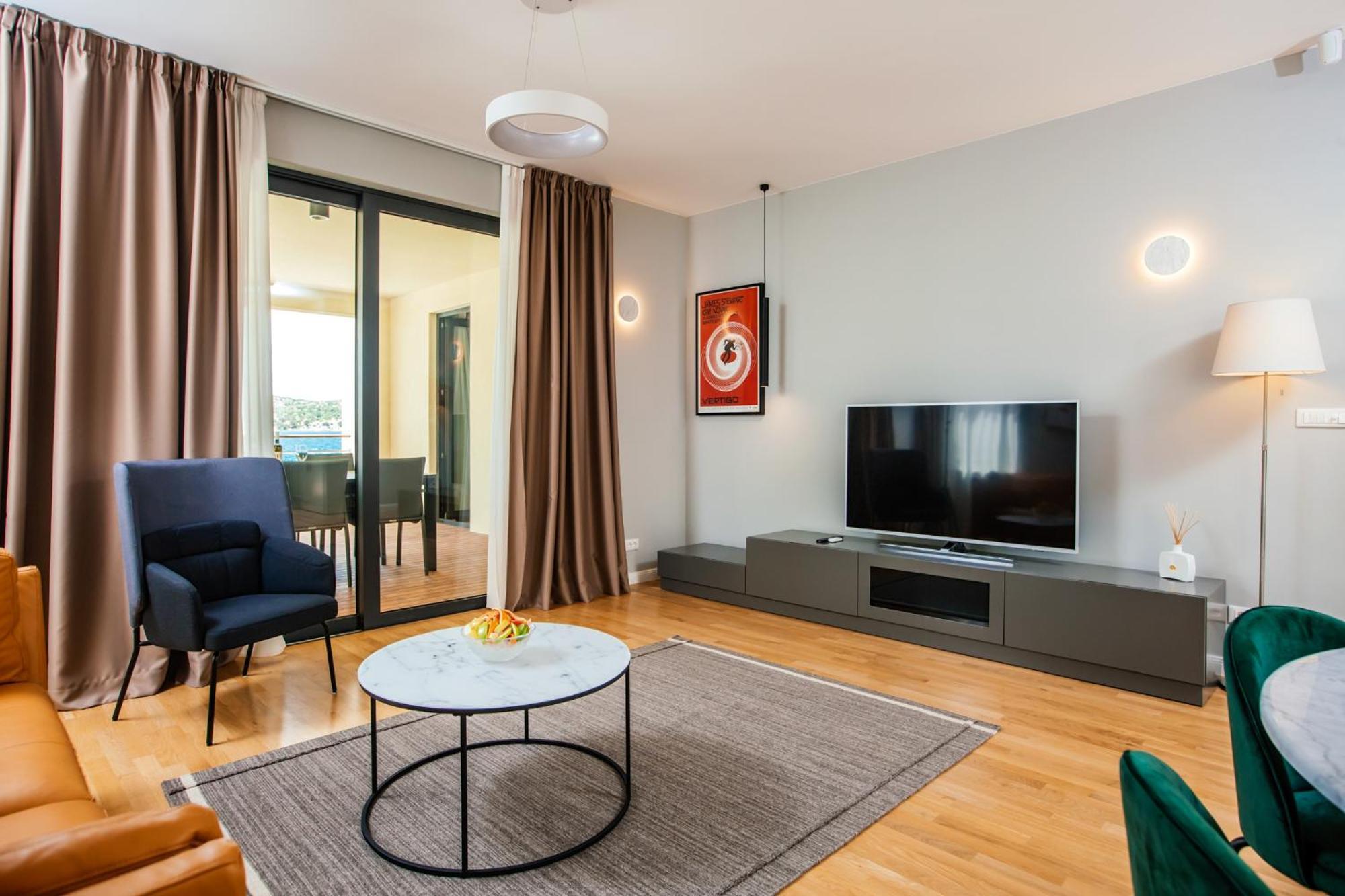 Armerun Heritage Hotel & Residences シベニク 部屋 写真